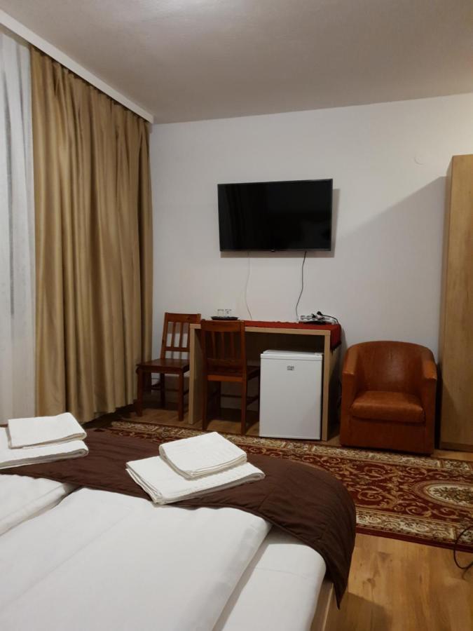 Casa Cu Pridvor Hotel Băile Felix Room photo